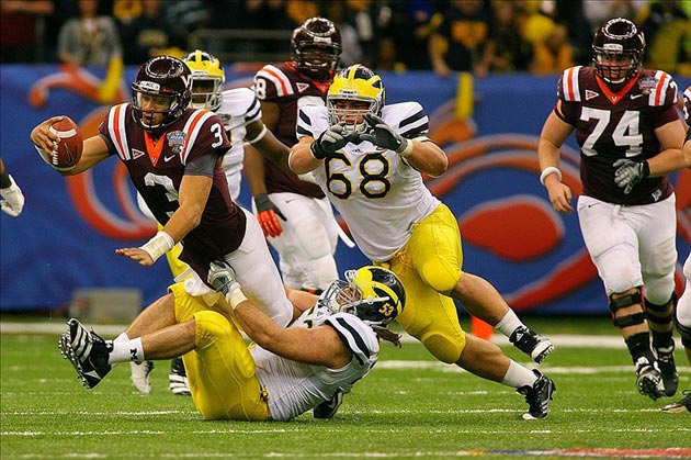 Virginia Tech Hokies quarterback Logan Thomas